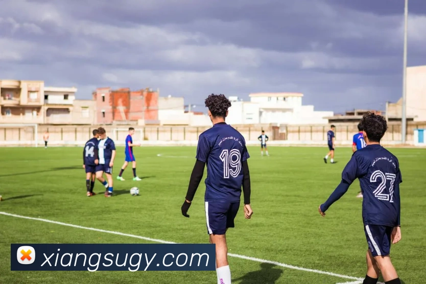 葡萄牙对捷克欧洲杯小组赛战术调整与球员缺阵改变出线形势